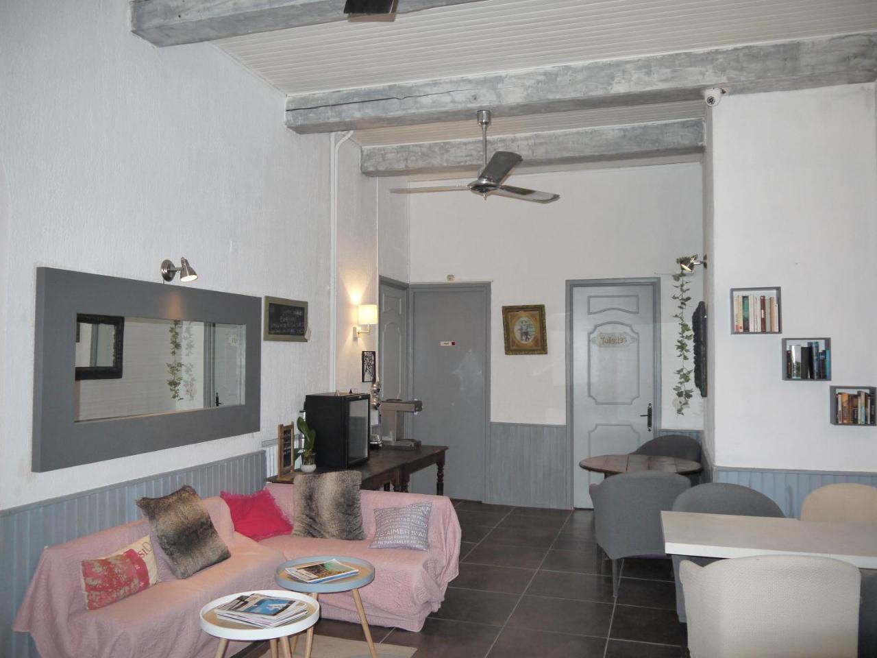 Hotel Portalet Hyères Exteriér fotografie