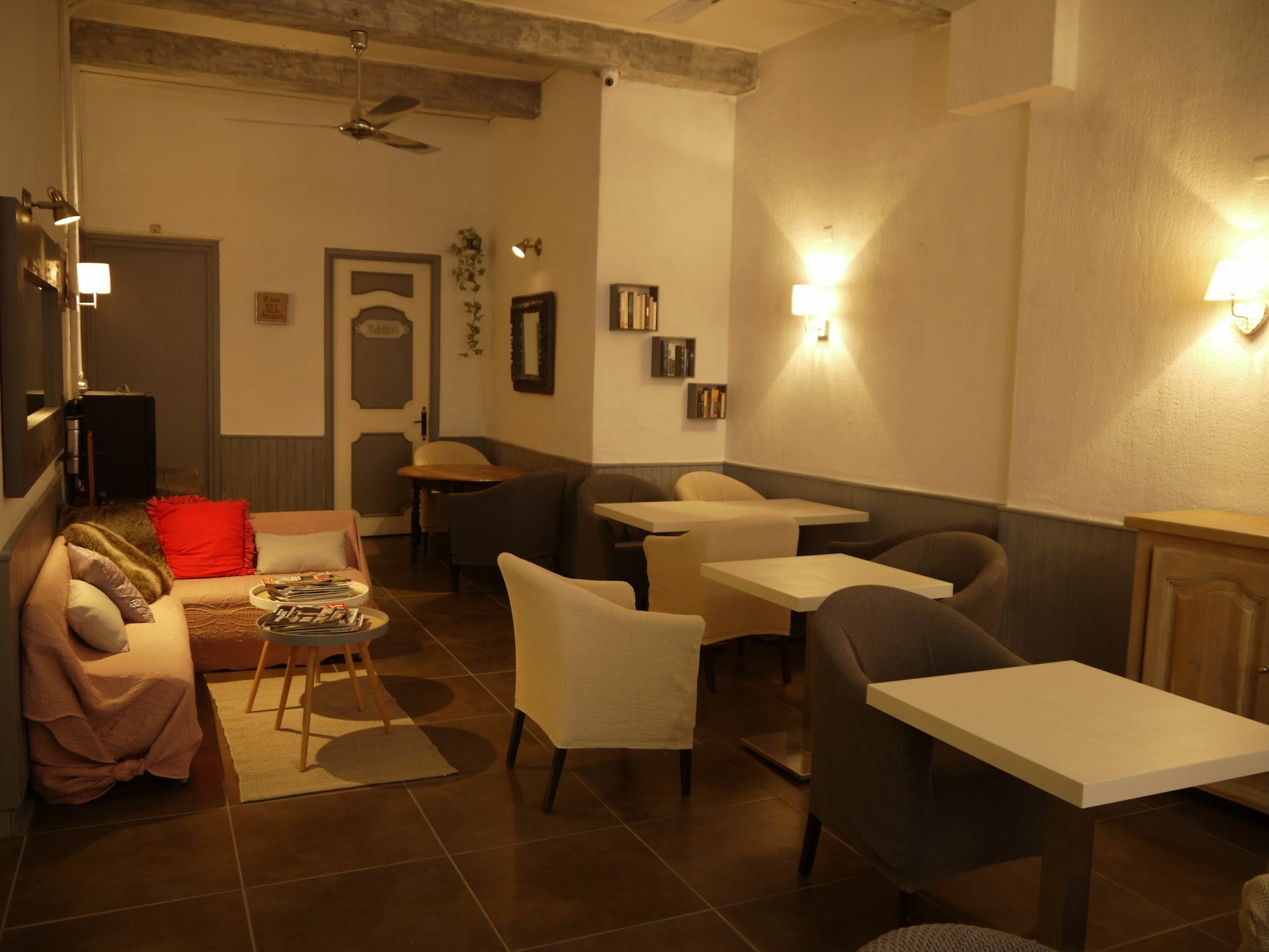 Hotel Portalet Hyères Exteriér fotografie